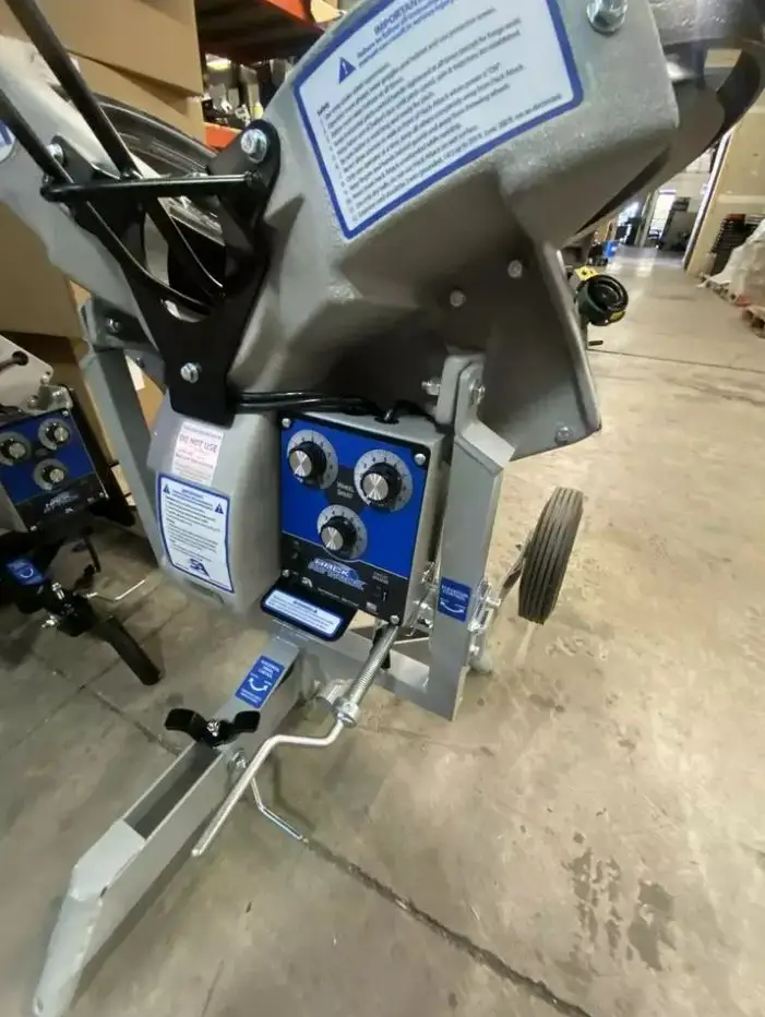 Usa Origin Wholesaler Of New Hack Attack 3 Wheel Baseball Pitching