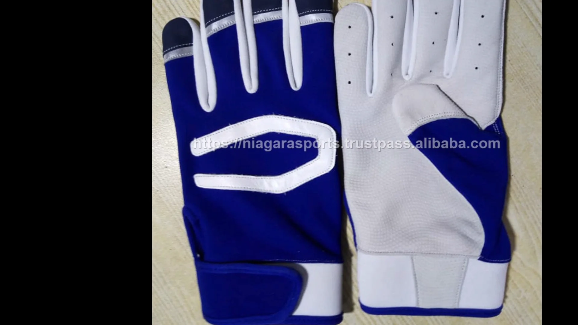 Customized Summer Baseball Batting Gloves Camo Print Softball Batting