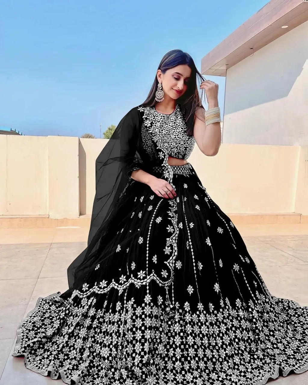Bollywood Style Lehnga Choli Function Special Lehengha Choli   Lehenga Choli for Wedding Wear at Wholesale Price