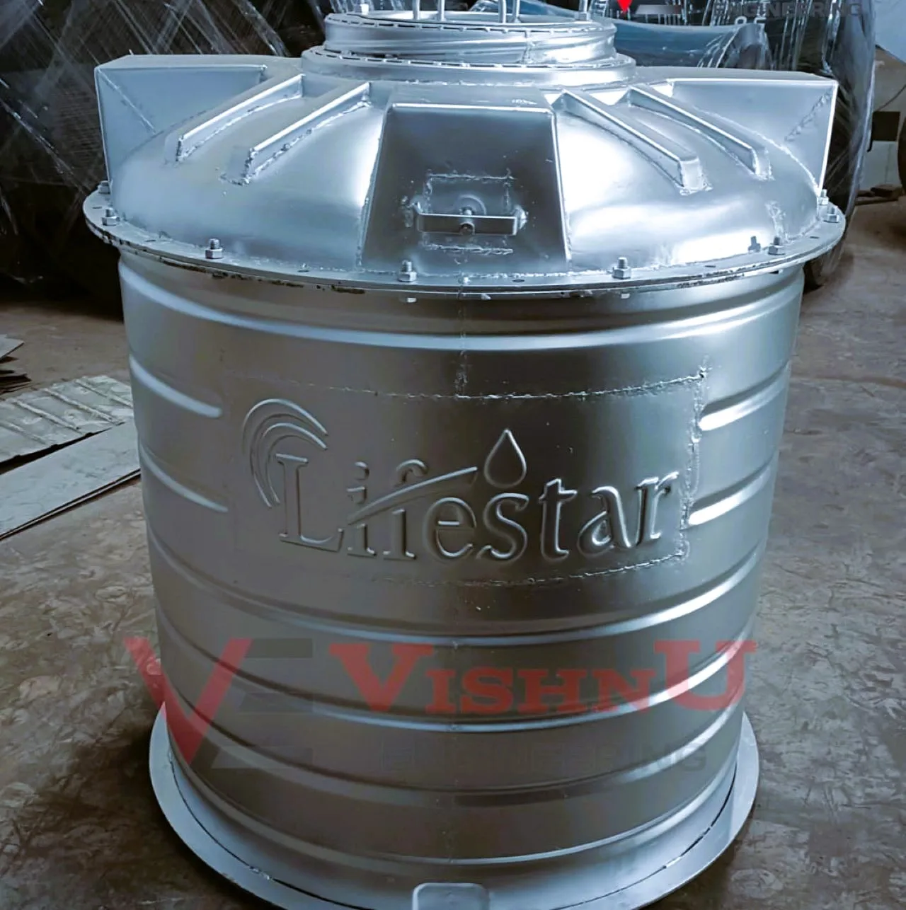 Горячая продажа высококачественных вертикальных водонапорных баков из ротоформованного пластика и стали для домашнего использования