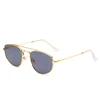 C2: Gold/ Smoke