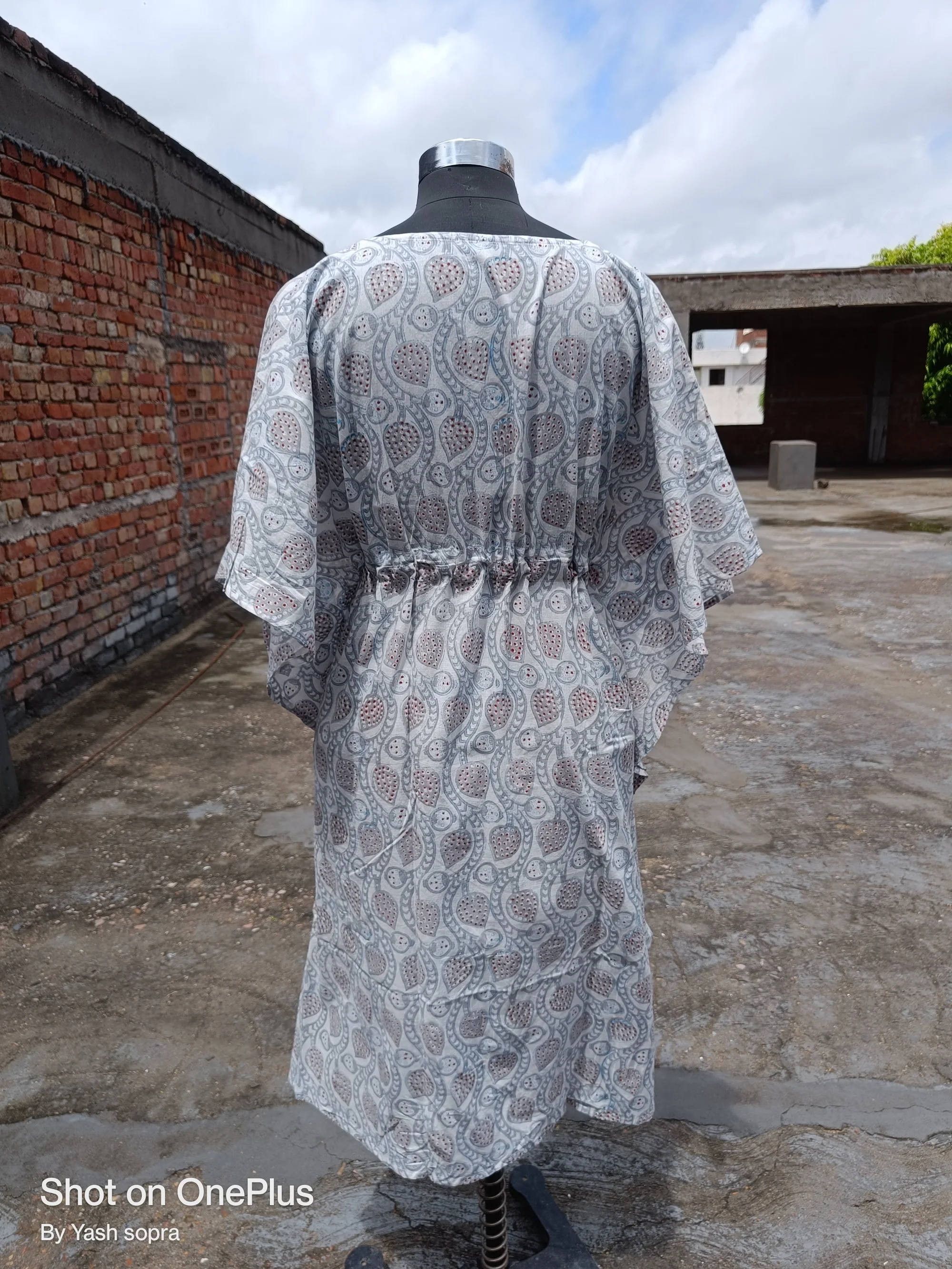 New Arrival High Quality Designer Fancy Indian Outfit Pure Gaji Silk Kaftan With Digital Printed Online Shopping India
