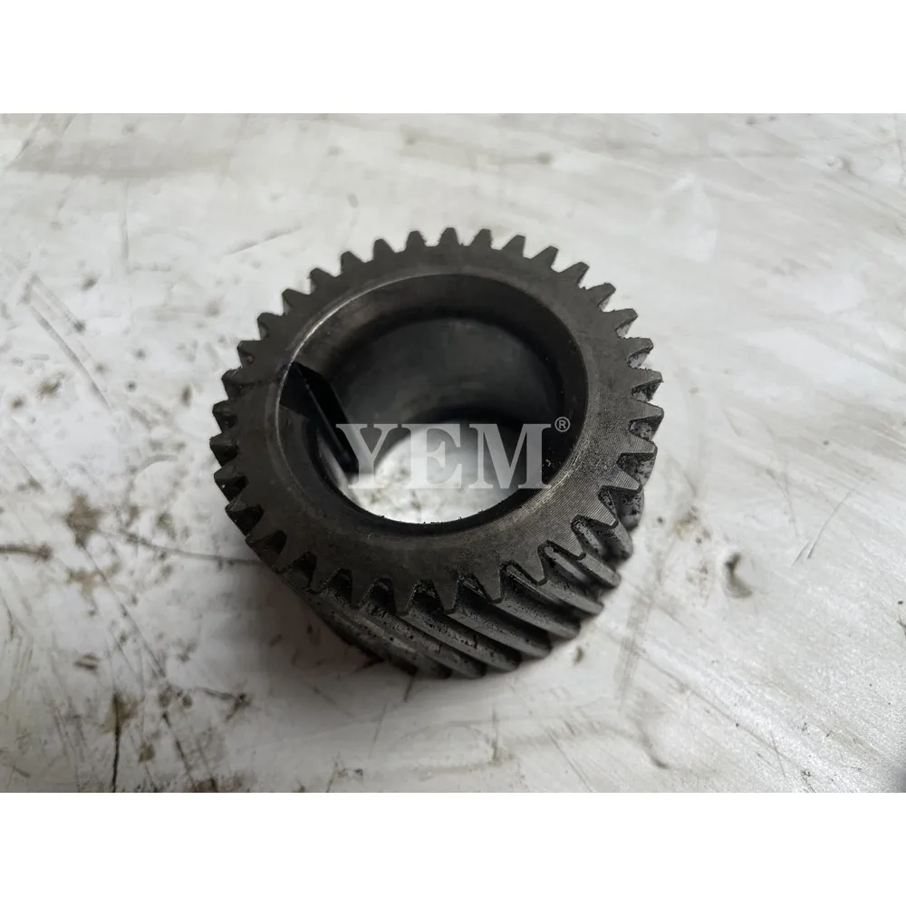 Crankshaft Gear Fit for Kubota V1702 Diesel Engine Repair Parts