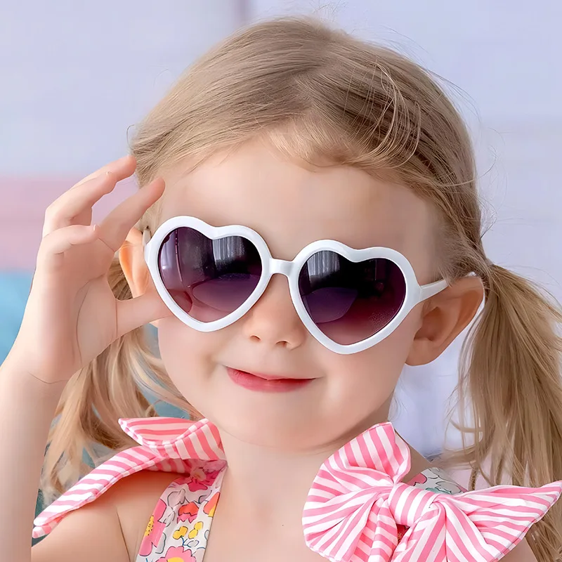 Cute Uv400 Kids Sunglasses With Cartoon Heart Design Oem Available