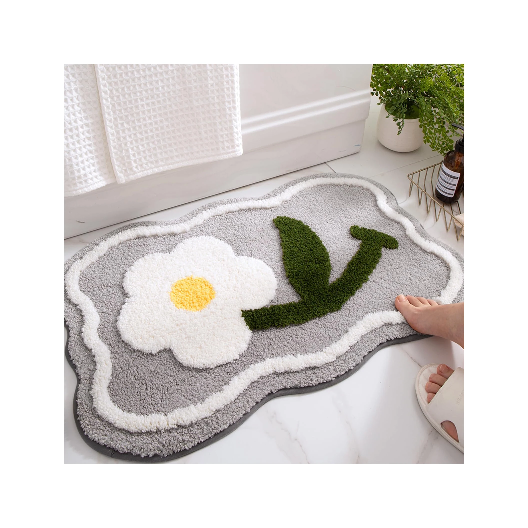 Manufacturer Custom Anti-Slip PVC Bath Mats Dust Proof and Waterproof Shower Bathroom Mat Made of Durable Polyester