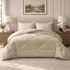 JAC135-32-camel