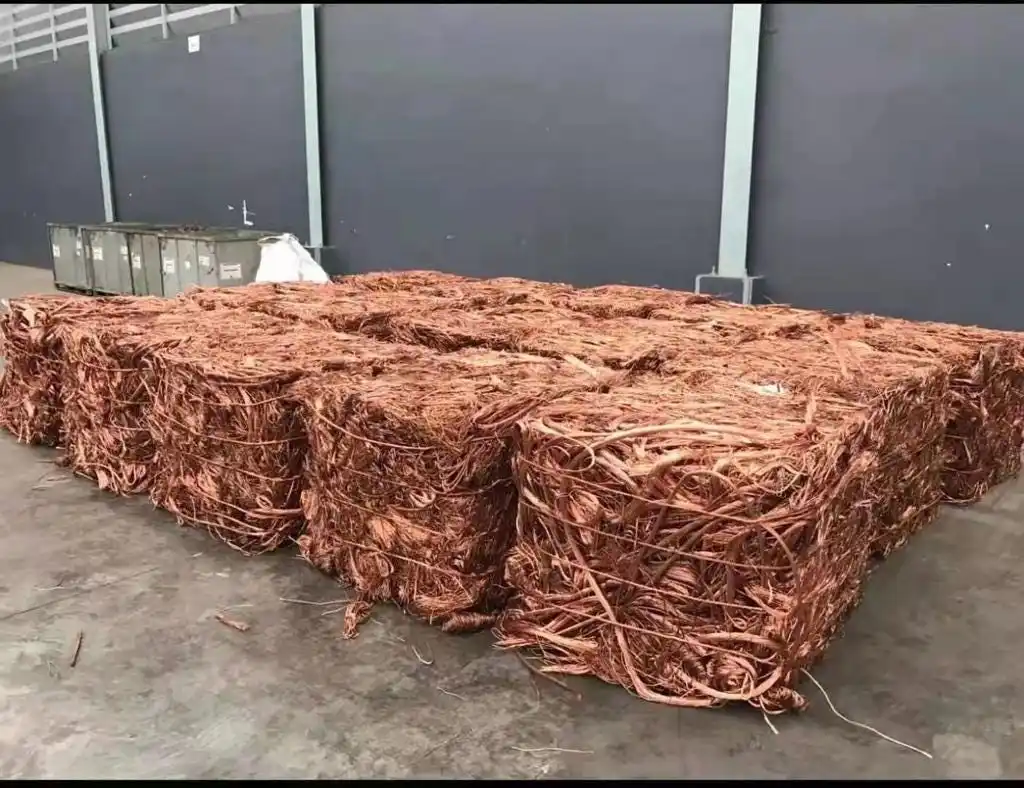 Copper Wire Scrap Metal/Copper Scrap Mill Berry 99.9% Copper Content Cheap UA Origin Model 001C