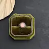 Identique à l'image