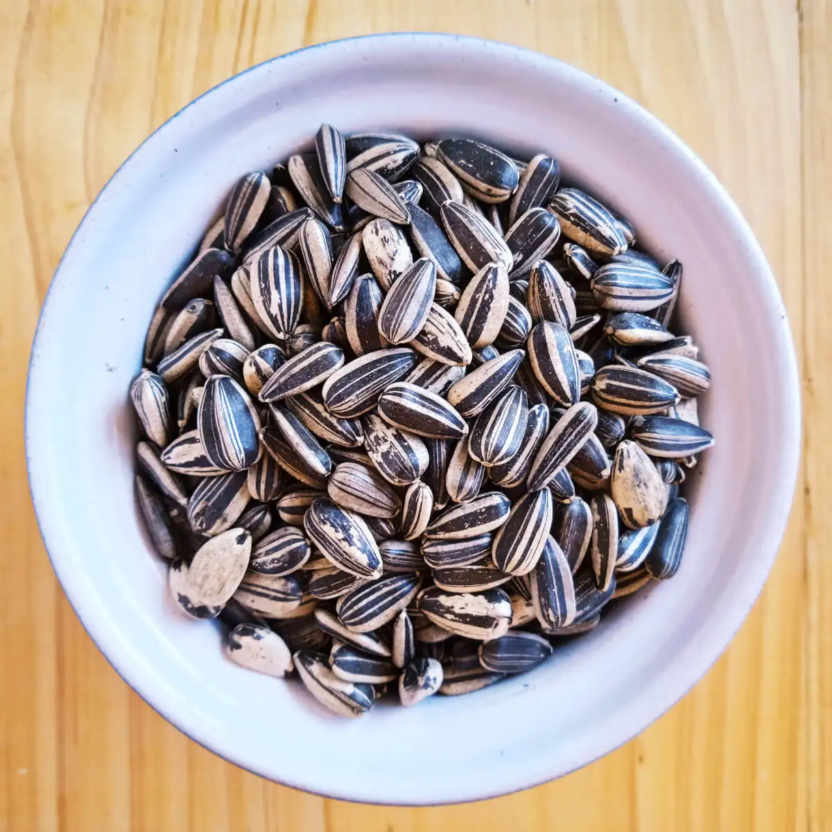 whole-sunflower-seedsE.jpg