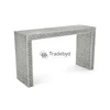 Available in different Colors