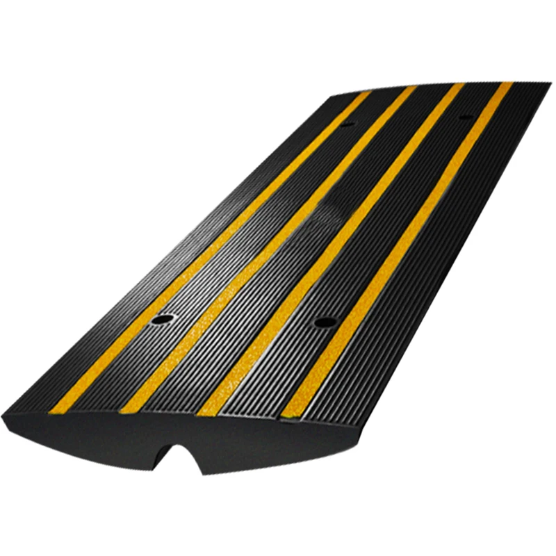 1 Pack Heavy Duty 44000lbs Capacity Rubber Speed Bump 2.6 Inch High Driveway Curb Ramp for Car Doorway 2.6 Inch High Rubber Curb details