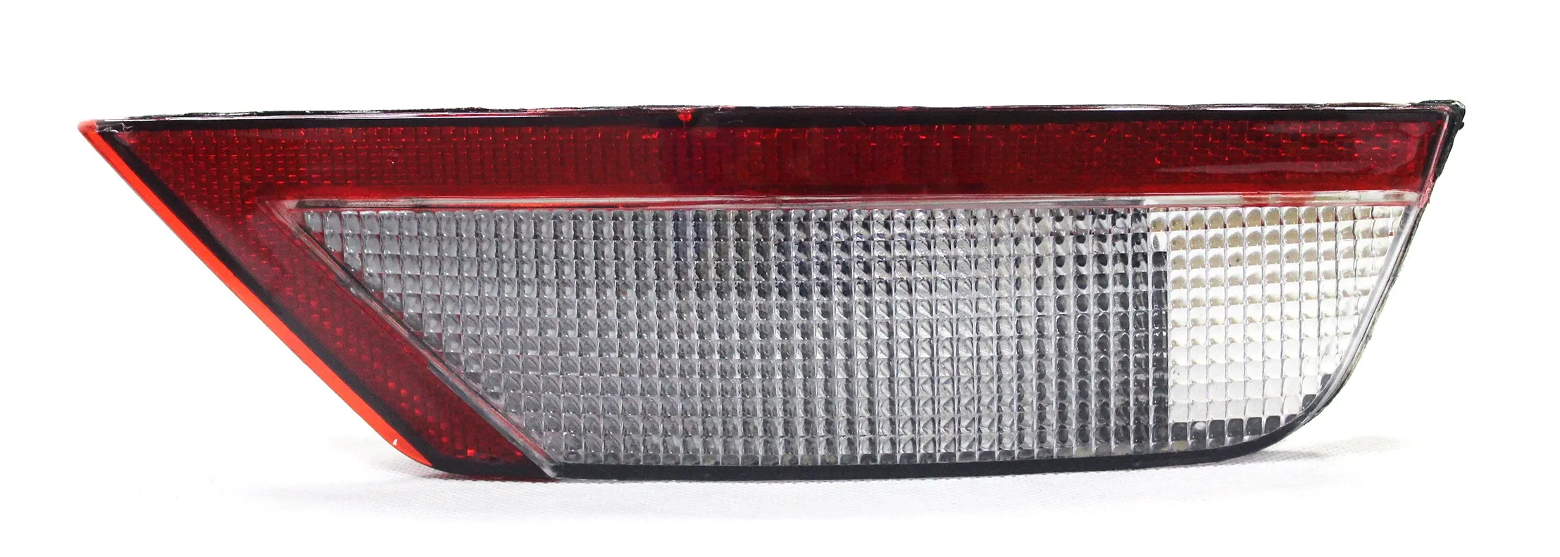 Car part 8M5115500AB Rear Fog Light R, Hatchback, Red/White for Fo...