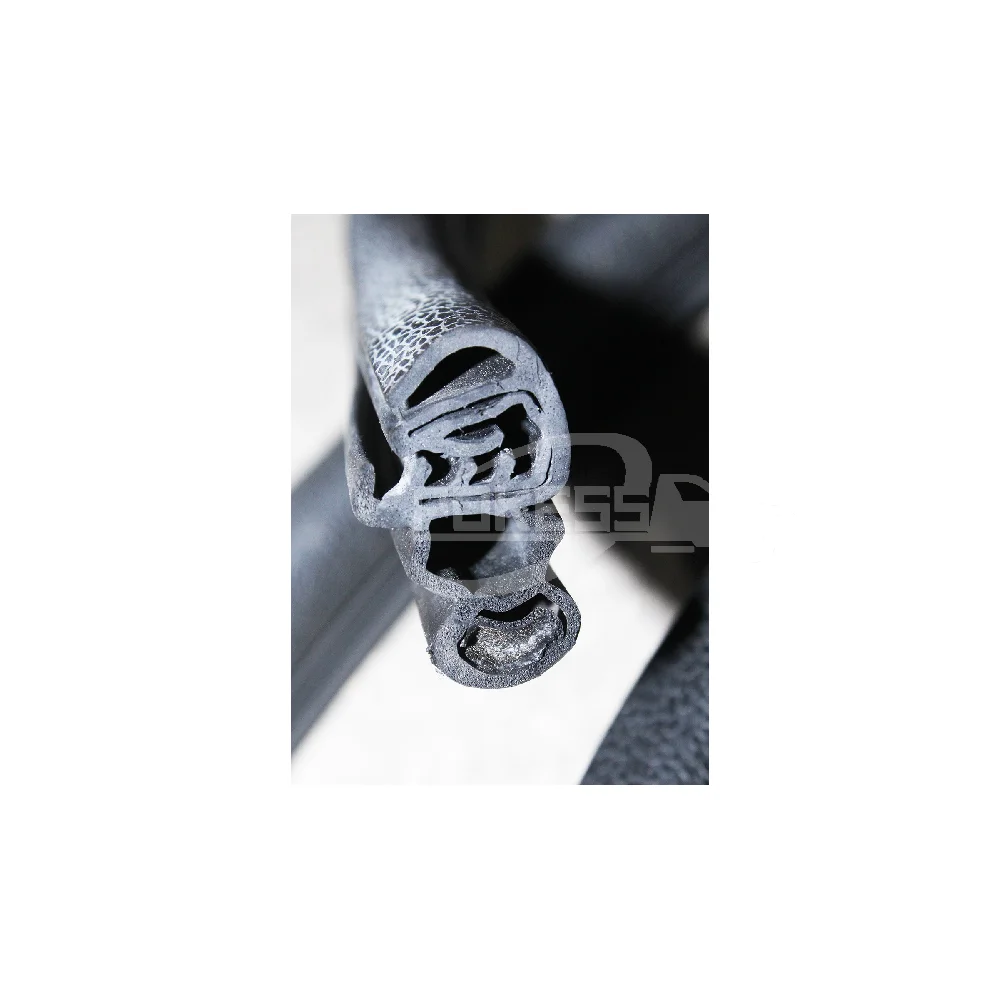 7S71A20530AD5YYW 7S71A20530AC5YYW 8S71A20530AB37TC Front Door Lining (... — 3