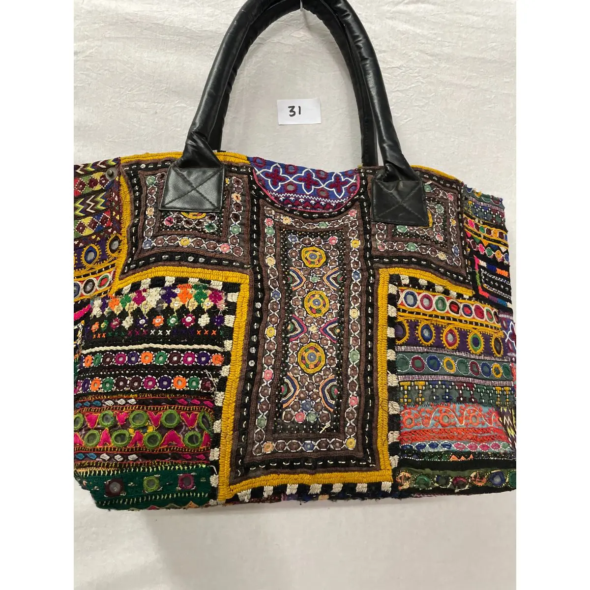 Source Traditional Bohemian Zari Work Tote Bag Mirror And Embroidered  Ladies Bag Indian Wholesale Handmade Beautiful Banjara Bag Ethnic on  m.