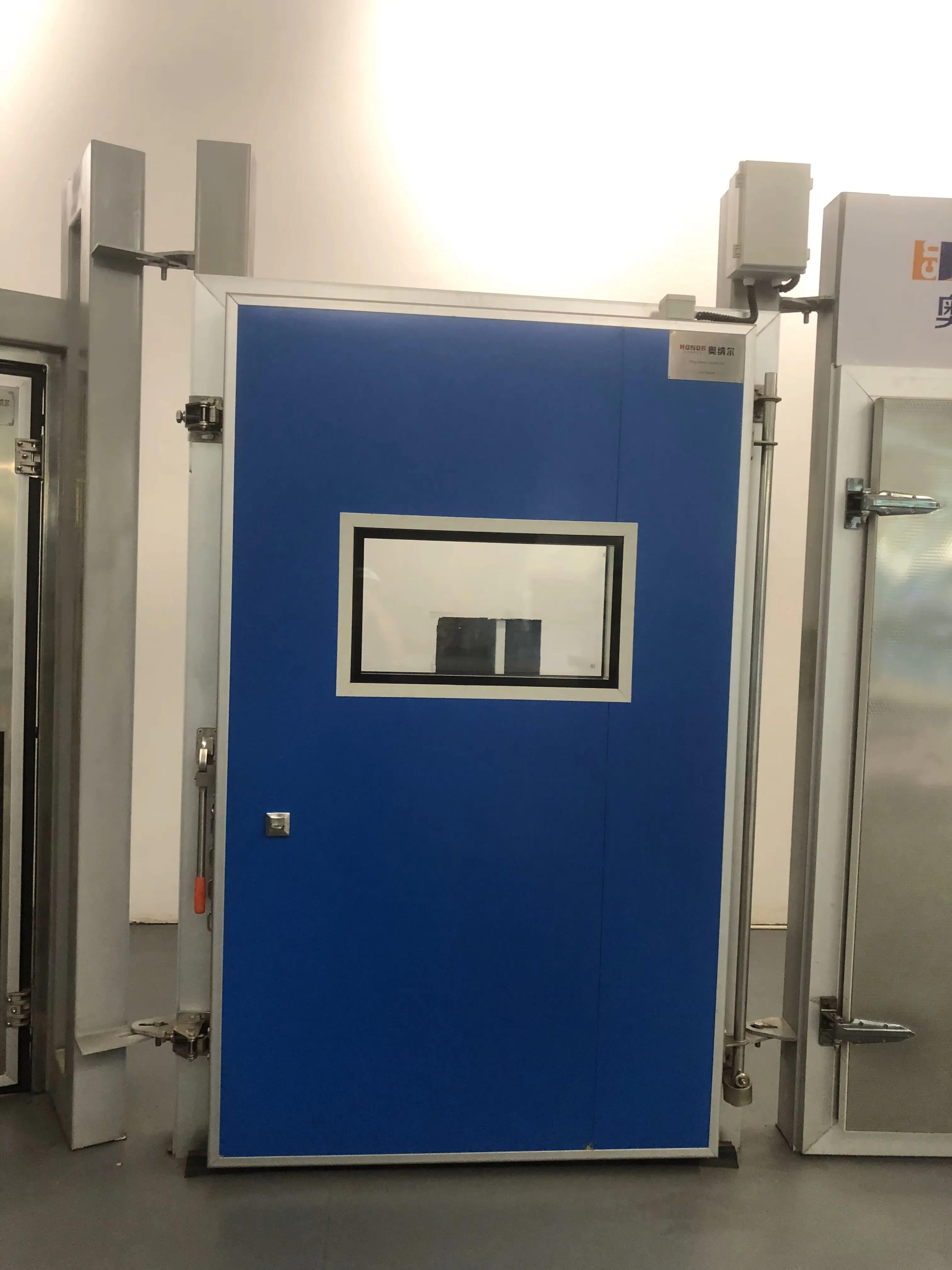Stainless steel frame fireproof cold room door for freezer