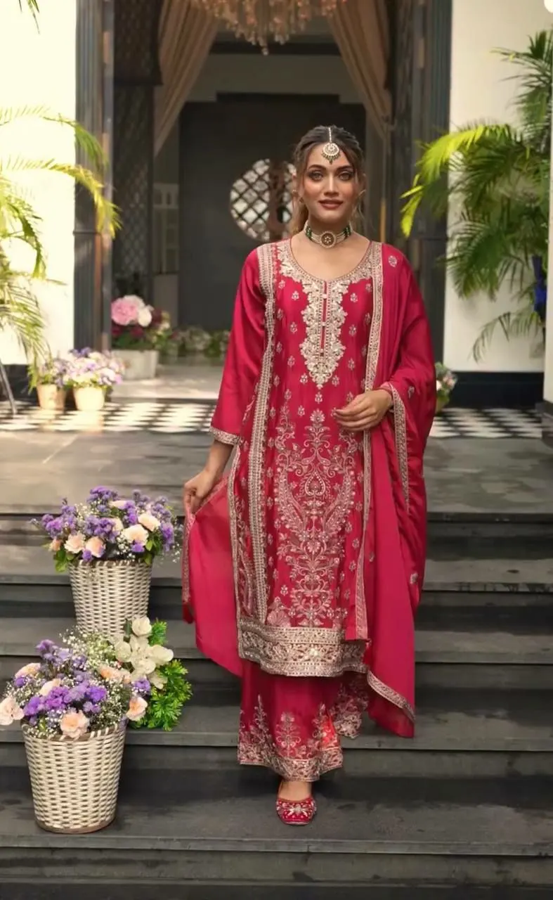 2025 Launching Exquisite Pure Chinnon Silk Indian Handmade Wedding& Party Wear Latest Punjabi Suit With Plus Size for Sale