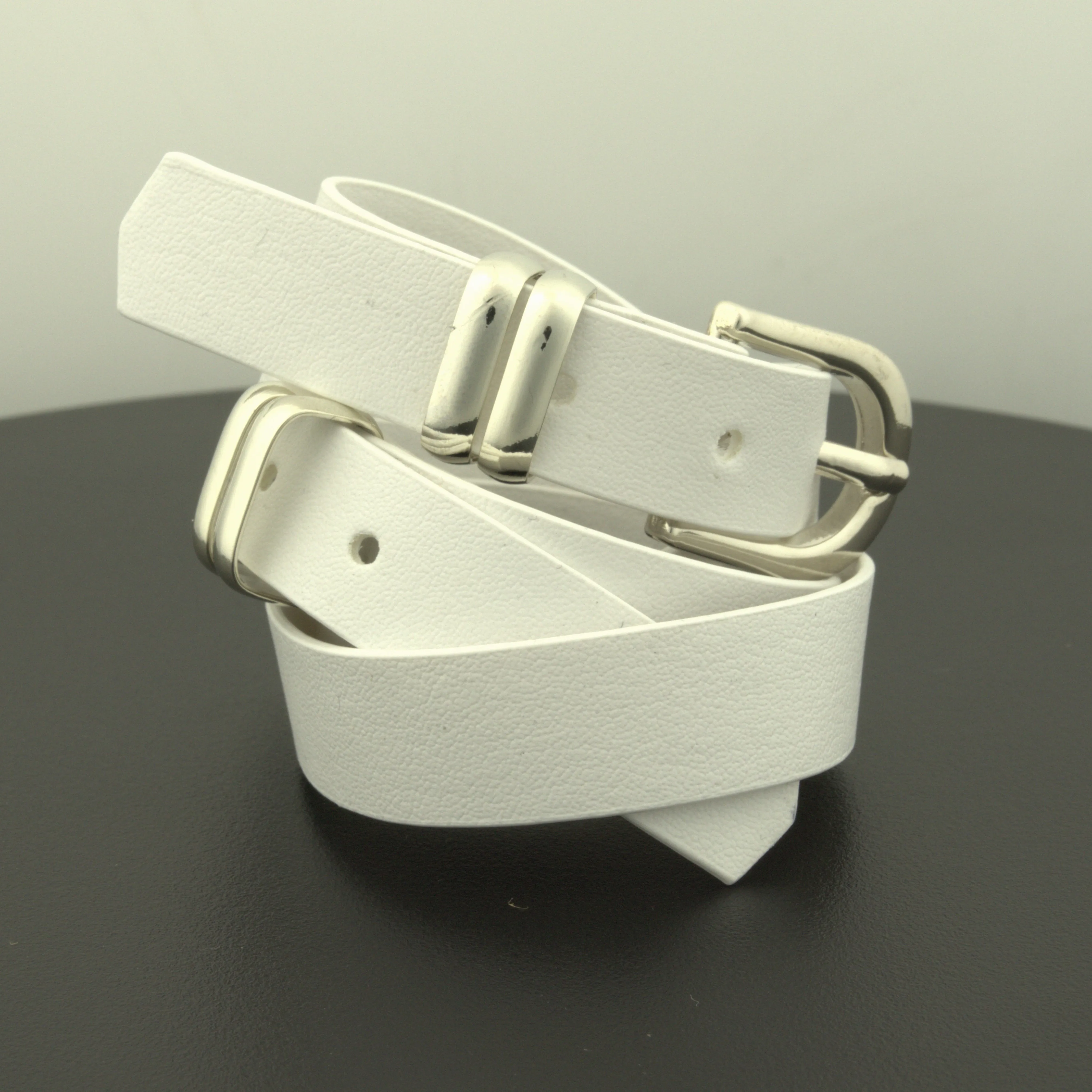Casual Women's 15mm Fashion Belt with Custom Zinc Alloy Belt Buckle  Customizable Ladies Dress Belts