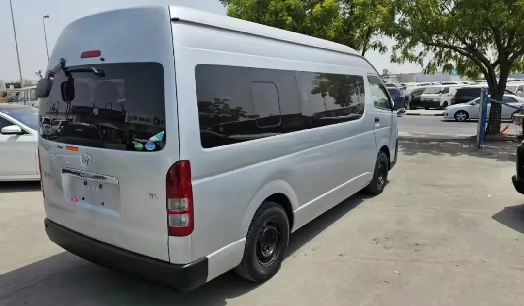 2017 Toyotas Hiace Quantum 2.7 GL 14-Seater Bus for Sale