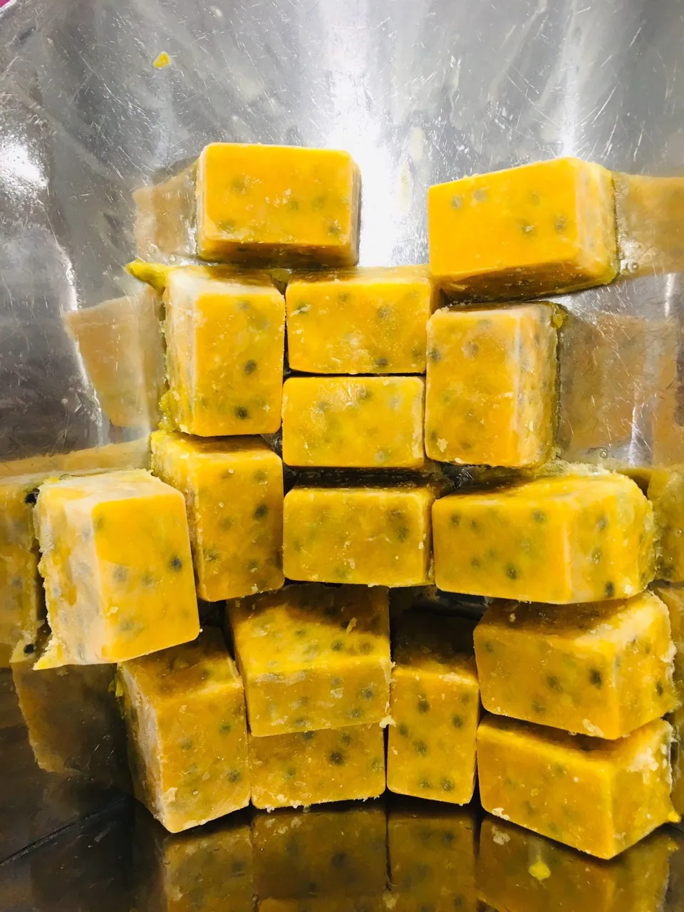 Frozen Passion Fruit With Light Sour Good Price For Export 2024 Buy