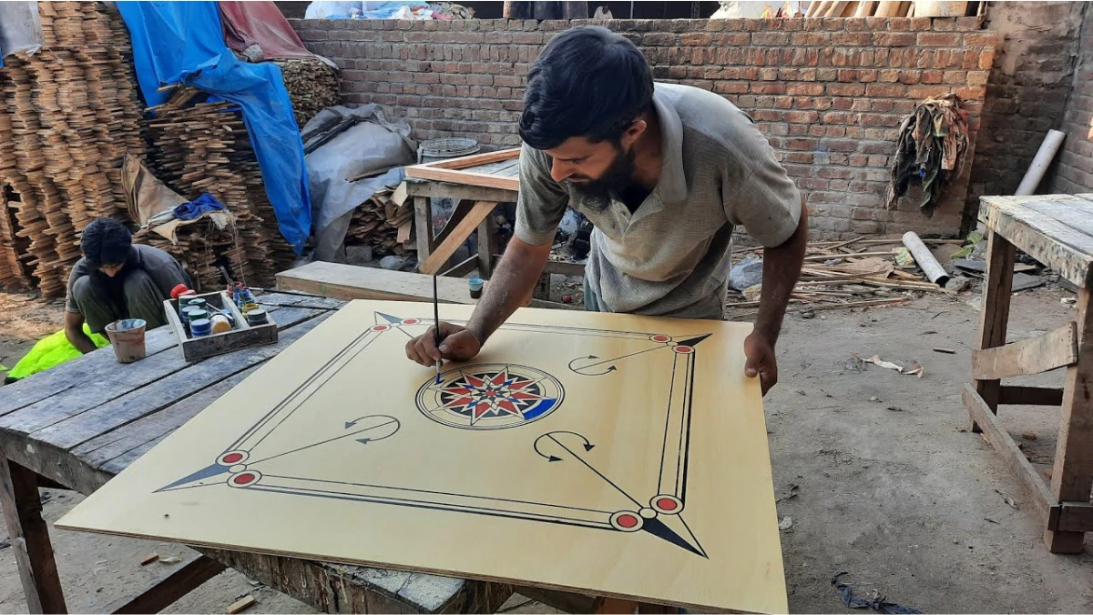 Oem Odm Handmade Custom Natural Wooden Carrom Board 8 Mm Plywood