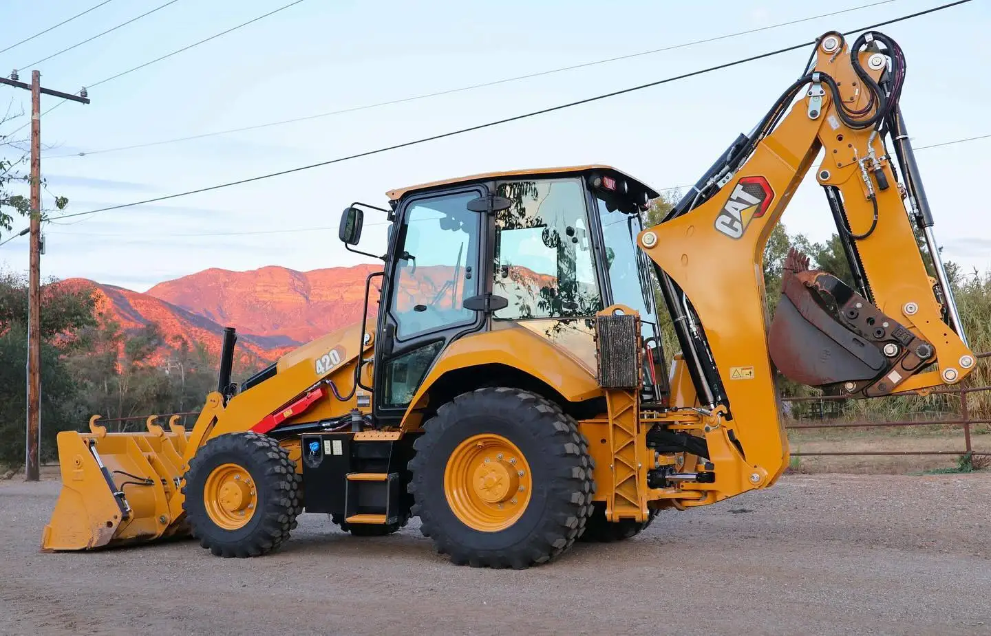 2021 CAT 420 4x4 Backhoe Loader Bucket Hydraulic Thumb Hydraulic 260 Hours 4.1 Wheel Loader United States Front Loader Tractor