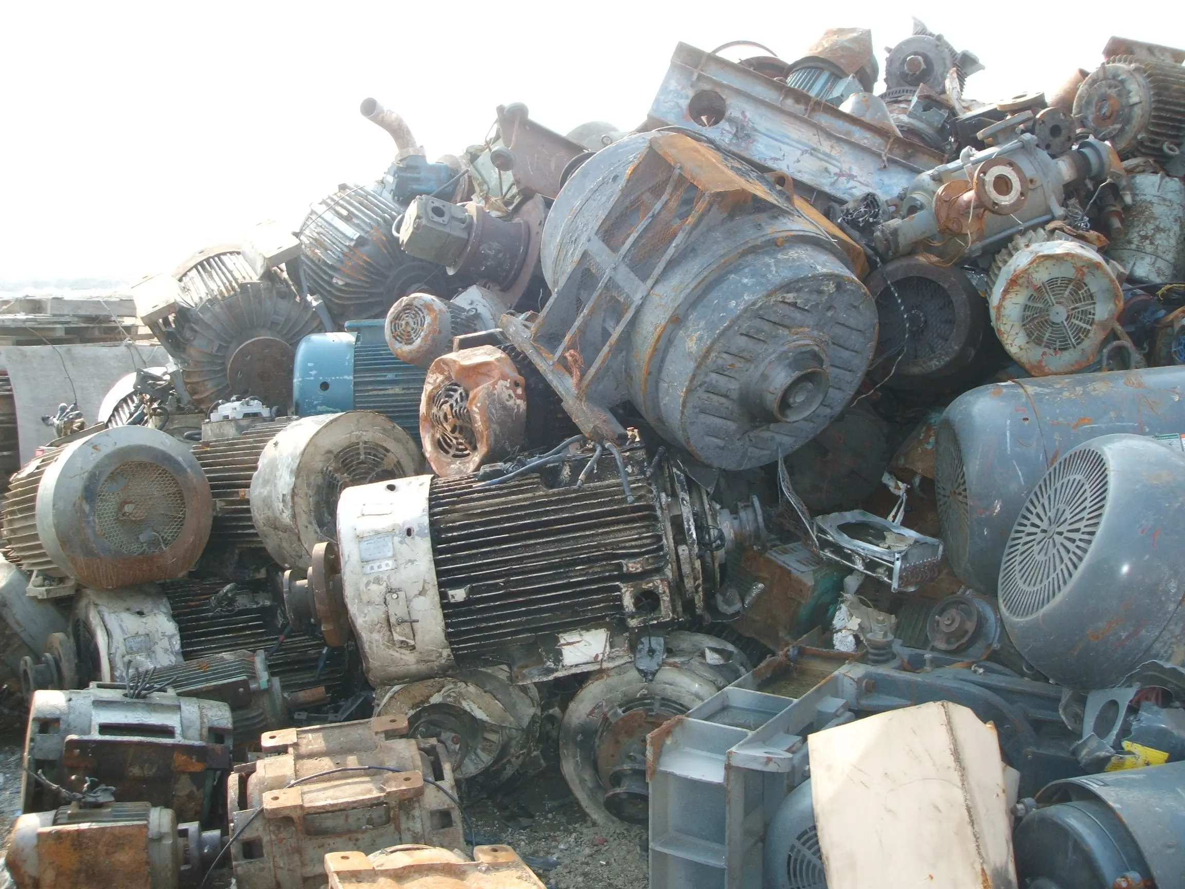 2025 Recycling Industry Demand Electric Motor Scrap with High Copper Yield, Wholesale Used Motor Scrap at Factory Price Supply