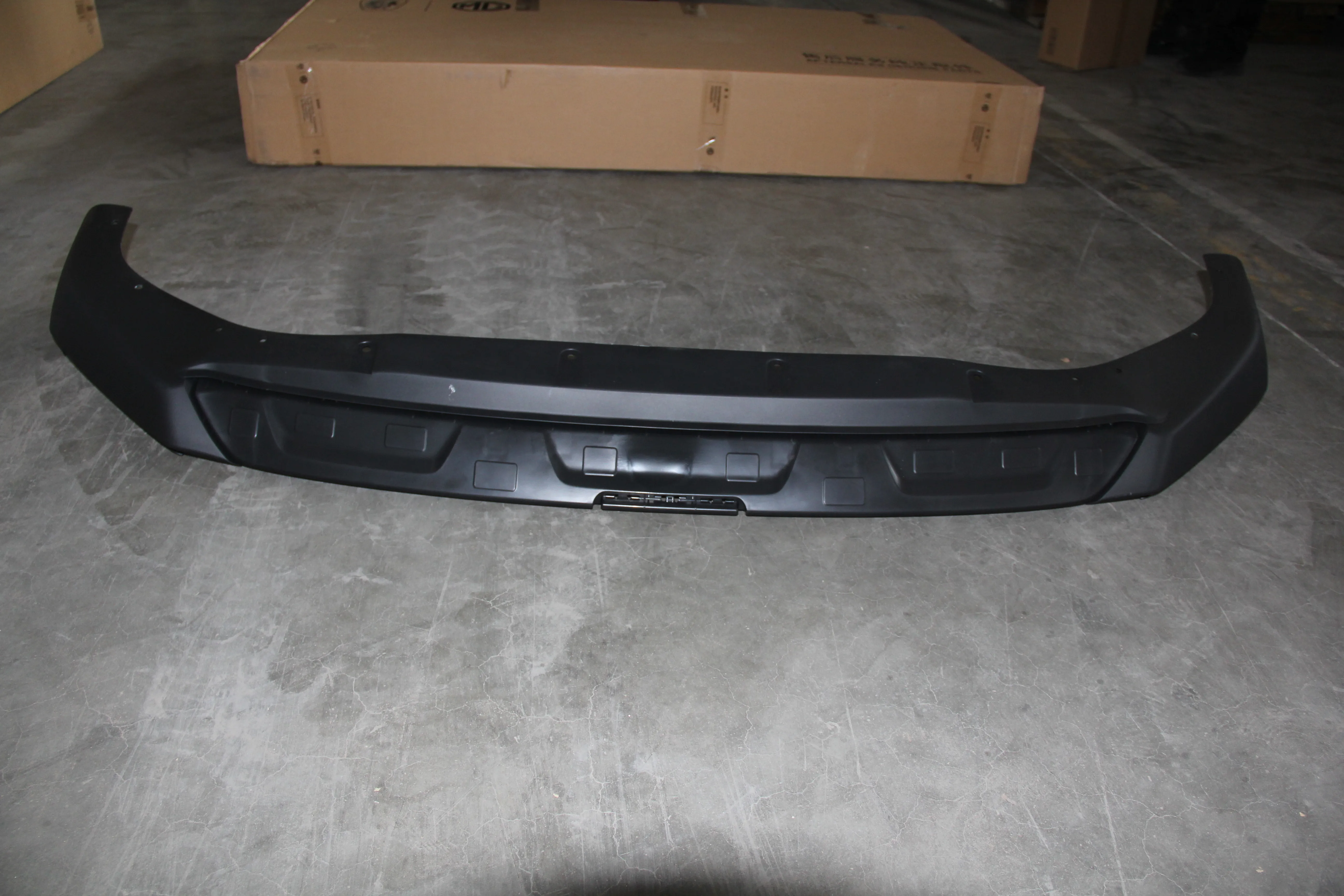 #10628331 Lightweight, Strong, Original Offical Genuine Auto Body Parts SAIC MG Car Front Bumper Lower Cover details