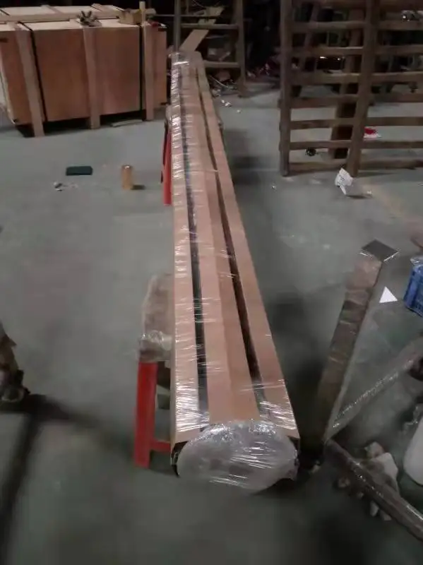 Indoor Staircase Star Railing - Modern L Shaped Design