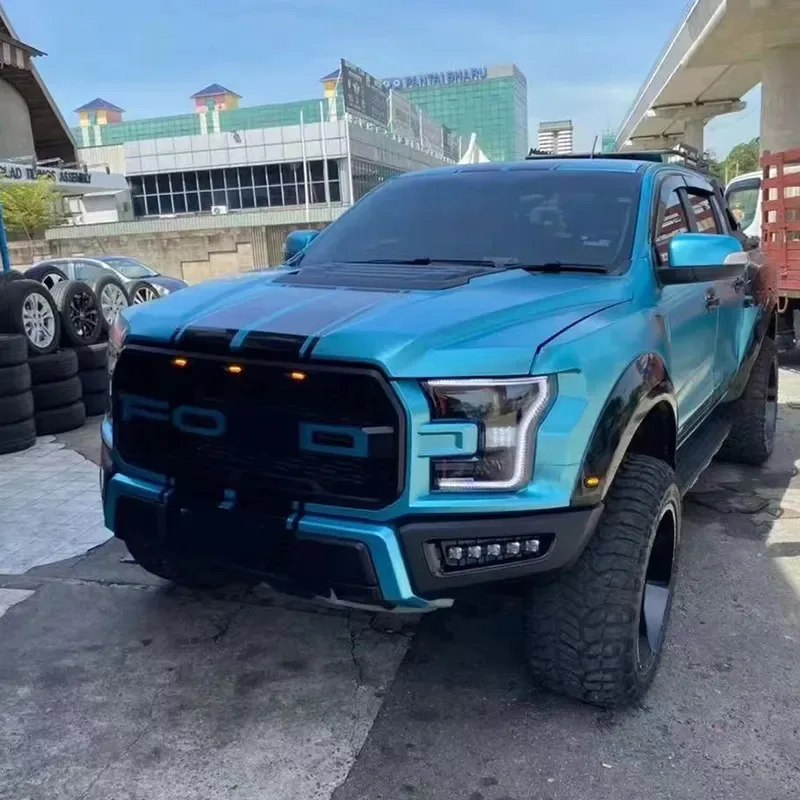 Low Shipping Charges Double Cabin 4x4 Pickup Trucks Ready To Ship