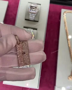 Unique Design Fully Iced Out Pendant Solid Rose Gold Plated Moissanite Pendant For Men Personalized Razor Blade Pendant Necklace