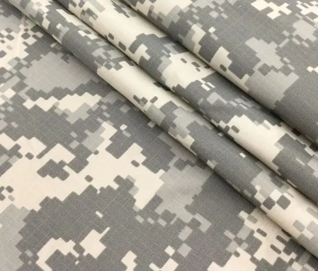 [Высокое качество] полиэстер 65/35 защитный чехол для мобильного телефона из нервущейся крепкой ткани мягкий на ощупь, немнущееся платье 200gsm камуфляж печать вискоза ткань для одежды