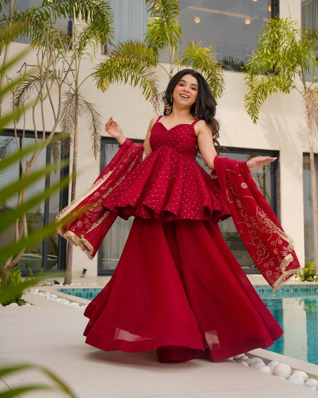 India & Pakistan Clothing Gharara Designs Punjabi Girl Sexy Salwar Suit  Neck Designs Lady Punjabi Sexy Woman