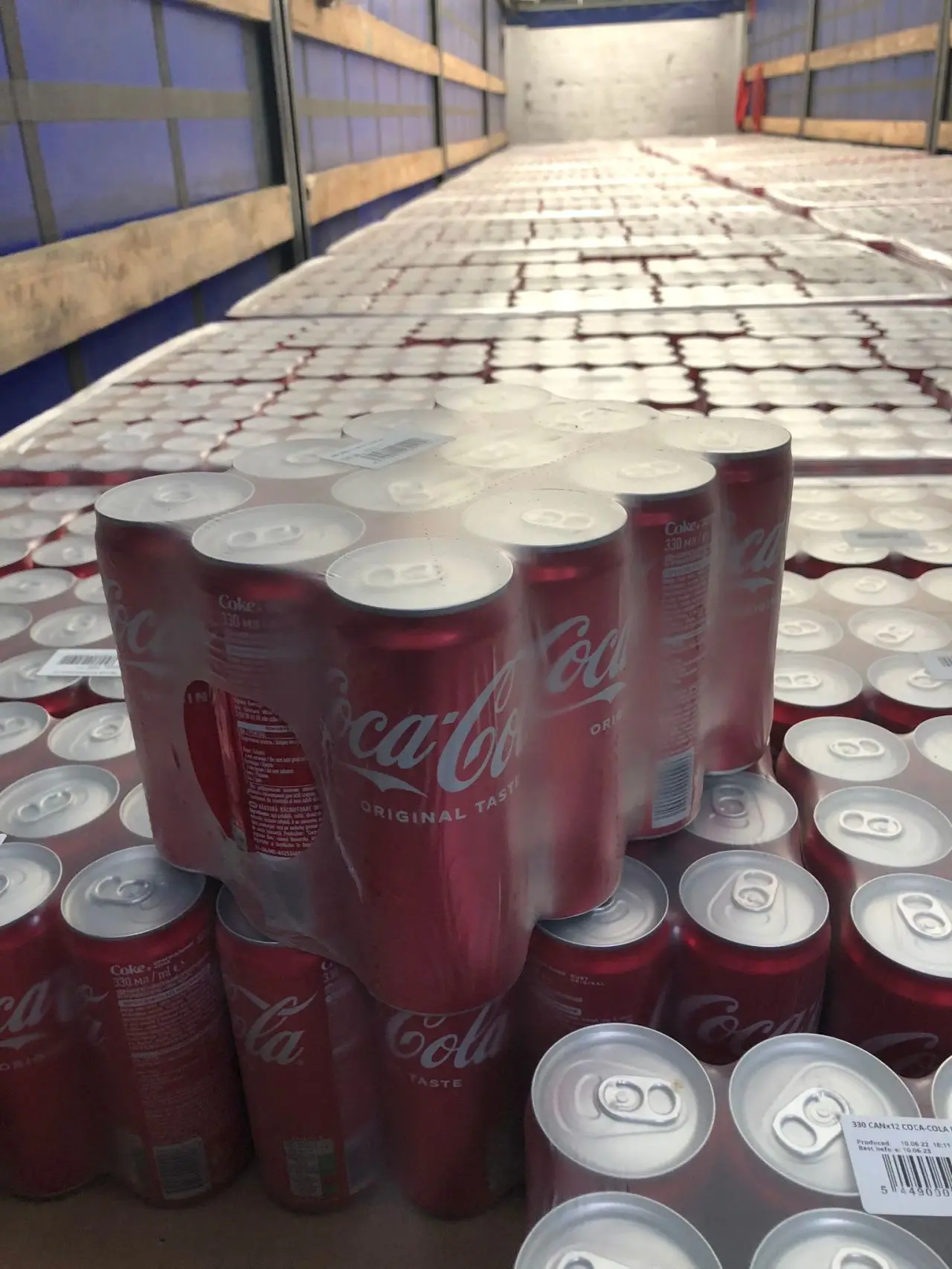 Fast Shipping Worldwide Coke Fanta Soft Drinks Coca Cola 330ml X 24 ...