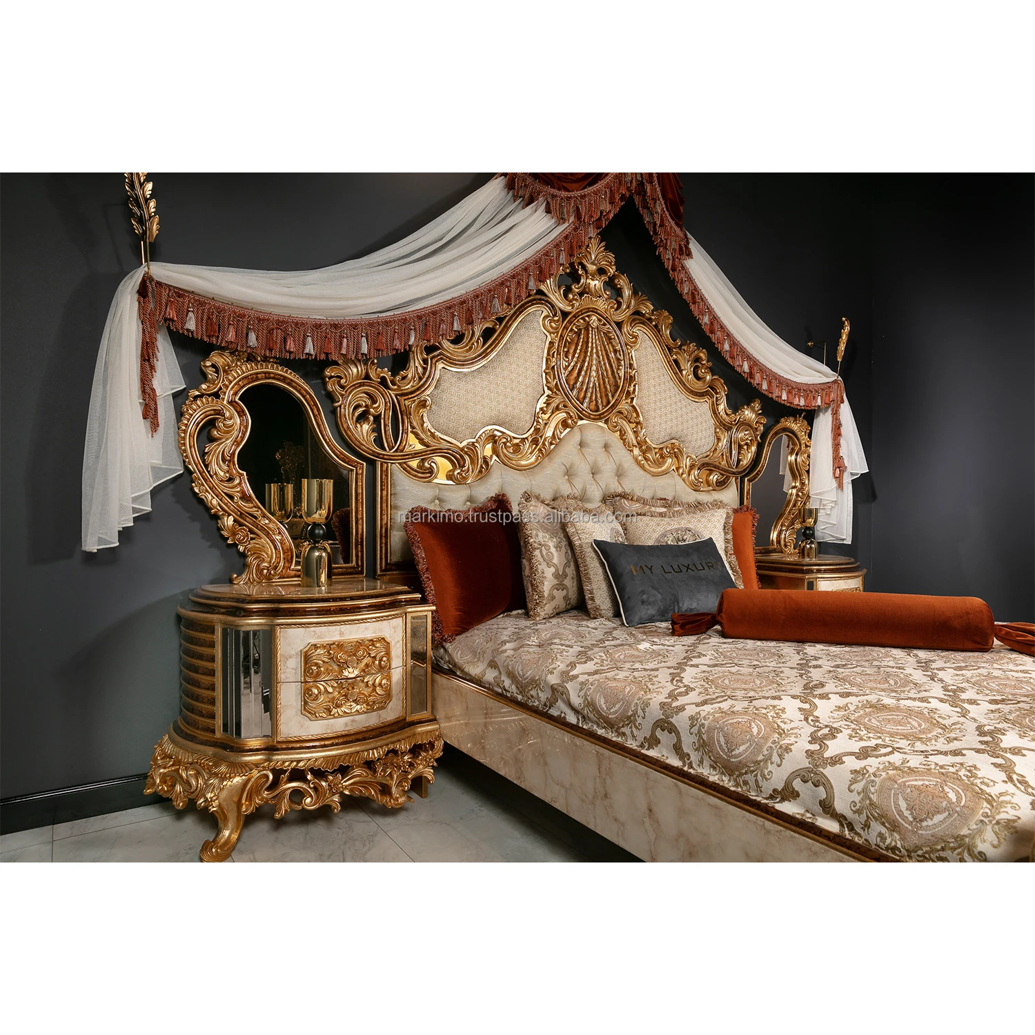 Turkish Middle East Eastern Luxury Antique Royal Hand Carved Bedroom