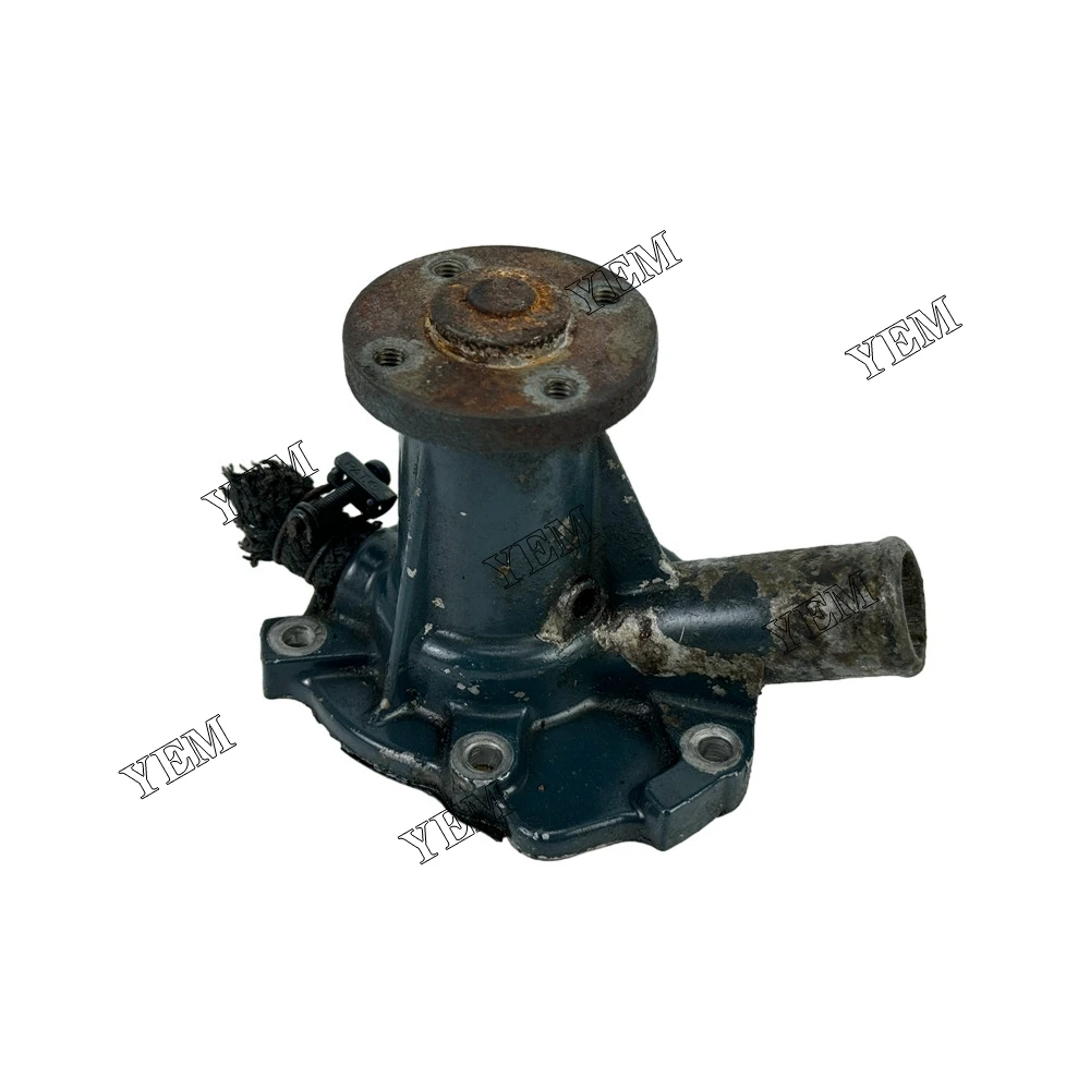 Z600 Water Pump 15443-73030 15442-73030 for Kubota