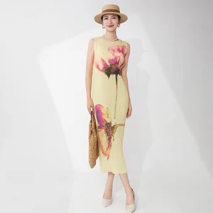 Fast Fashion Direct From Factory Miyake Pleated Print Dress Sleeveless Stretch Ladies Vintage Elegant Dress