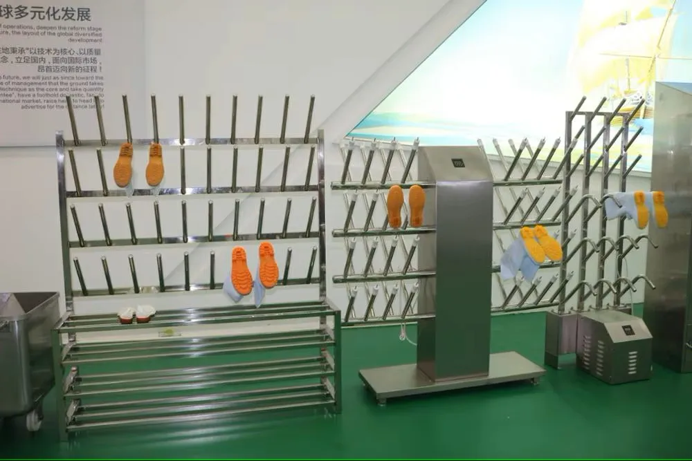 Professional boot drying system suitable for hygiene management in slaughterhouses and drying of workers' footwear