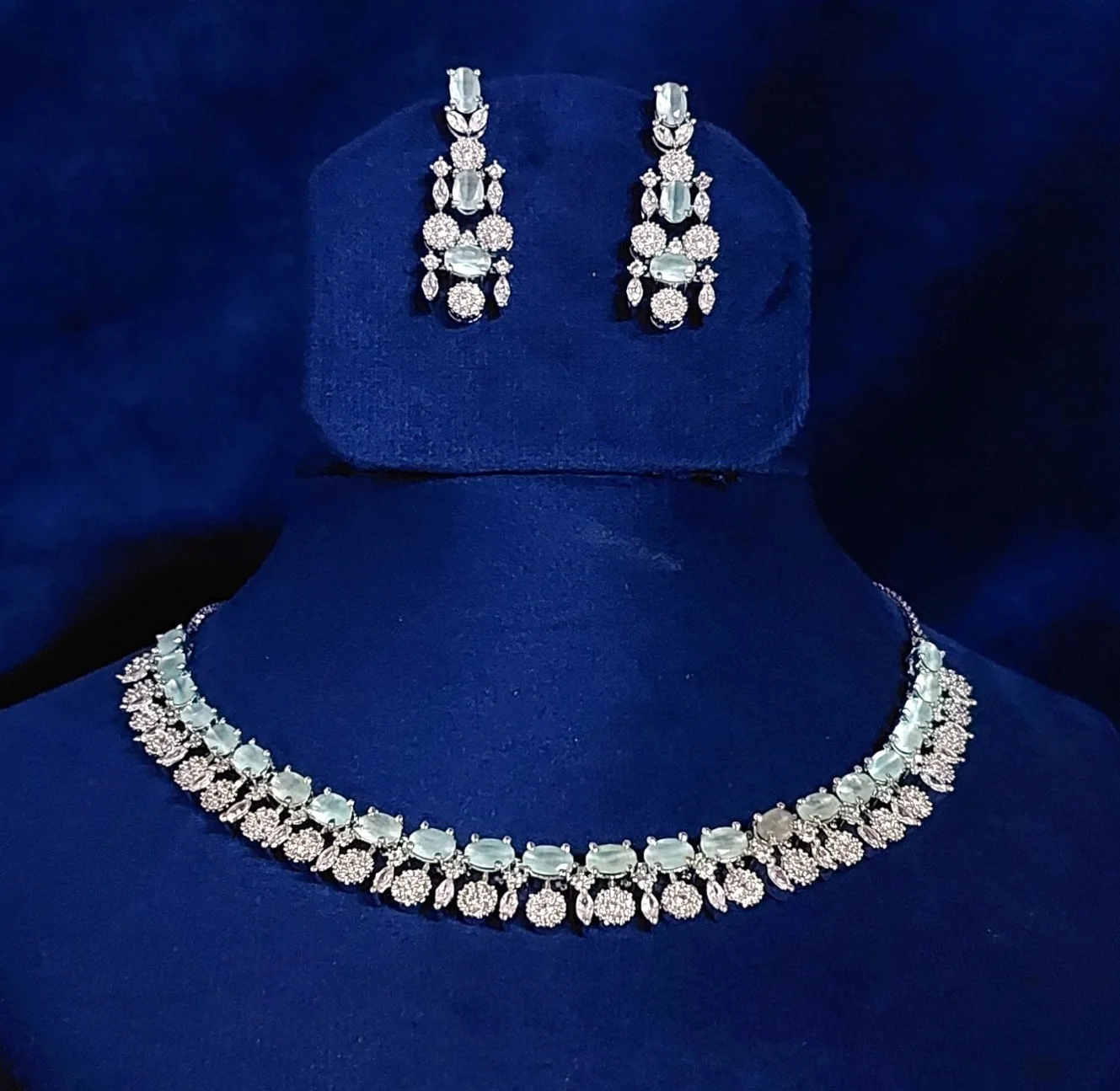 Latest Exclusive Designer Light Weight American Diamond Necklaces Set ...