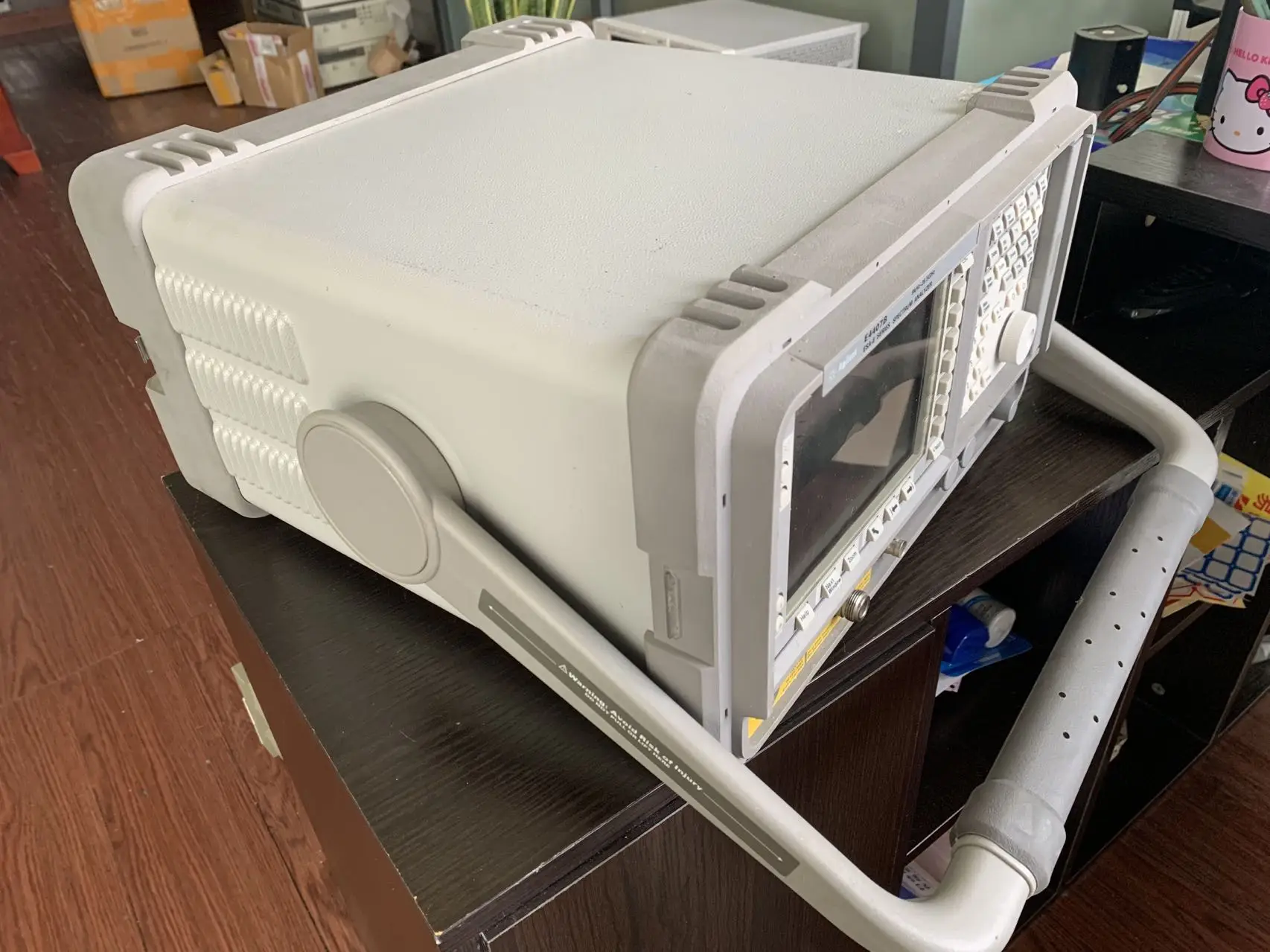 Keysight/ Agilent HP E4407B 9kHz - 26.5GHz ESA-E Spectrum Analyzer USED