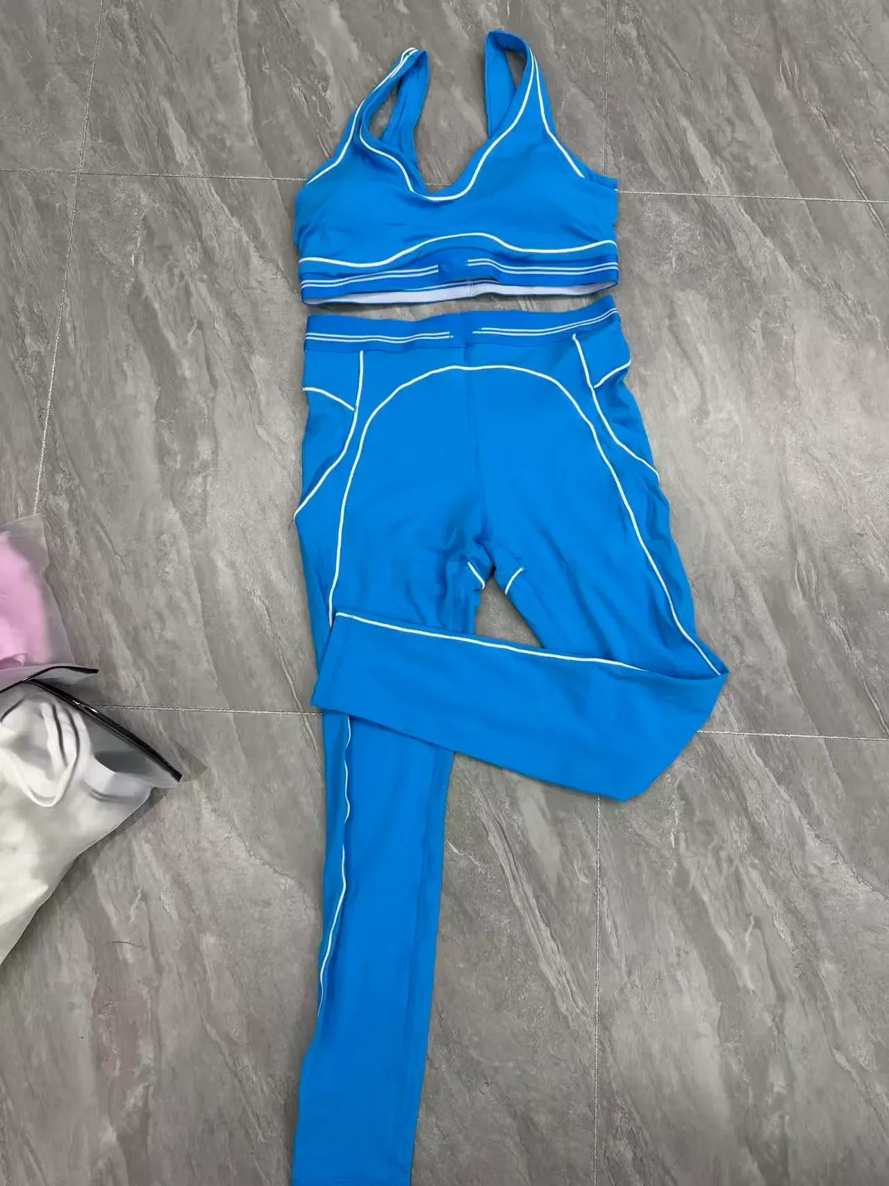 SKU _04