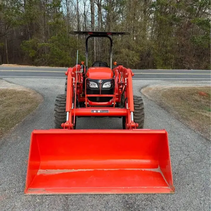 Kubota M5660 Tractors - High Productivity Mini Farm Tractors
