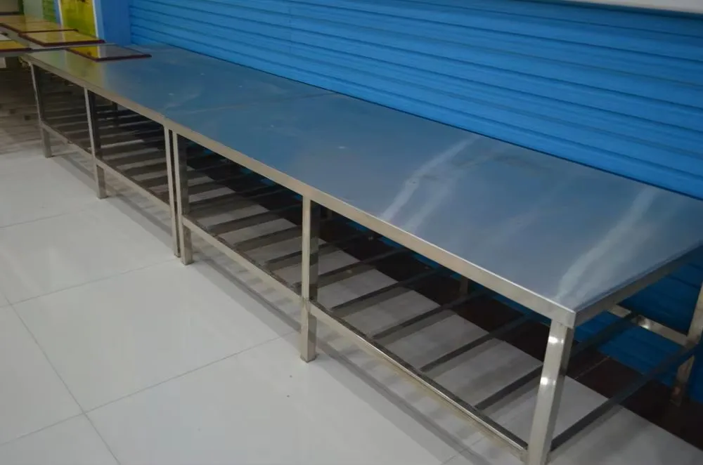 Customizable heavy-duty stainless steel workbench for slaughterhouse food processing and assembly lines