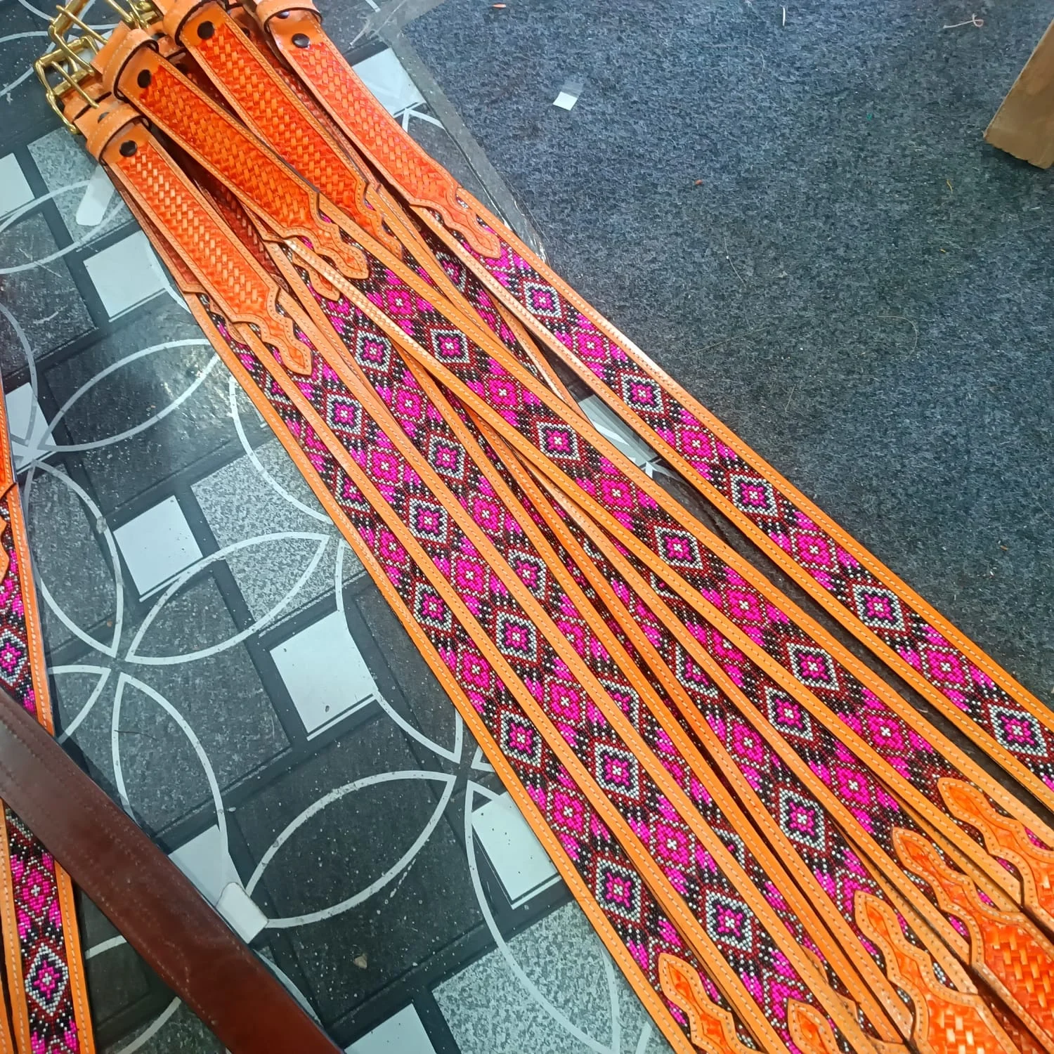 Hand Tooling Cowhide American Leather Cowboy Western Unisex Belt With Floral Hand Carving Rodeo