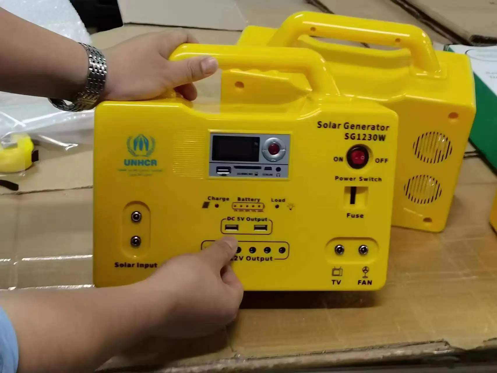 Mini Solar Generator Lighting System - Portable & Efficient
