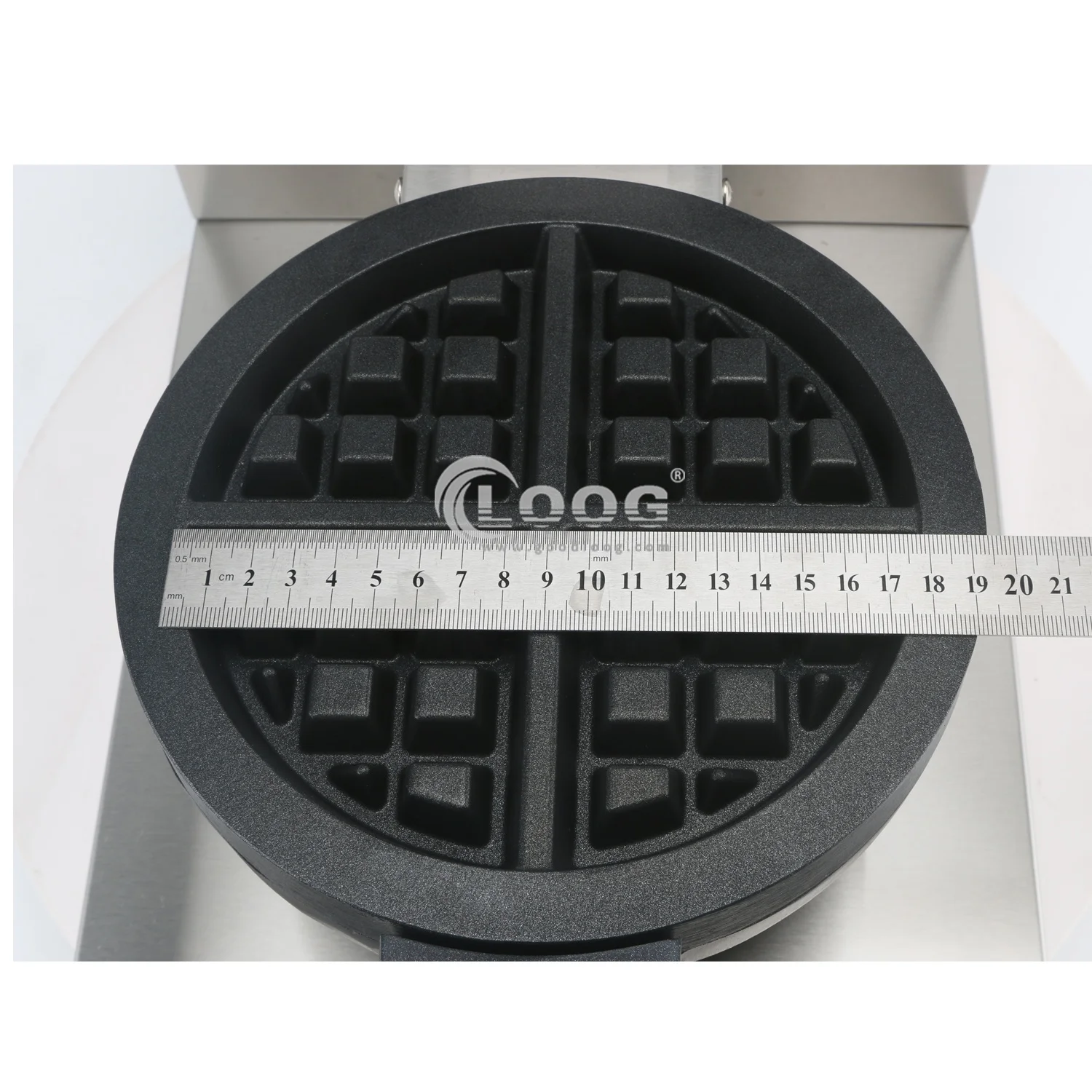 Commercial Belgian Waffle Maker Non-Stick Breakfast Device with Removable Plates for Hotels Electric Power Source