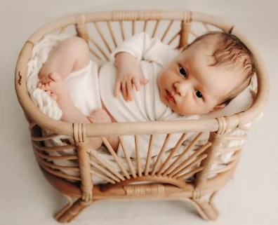 Handgefertigtes Rattan Baby Puppenbett aus Bambus fr 2-7 Jahre