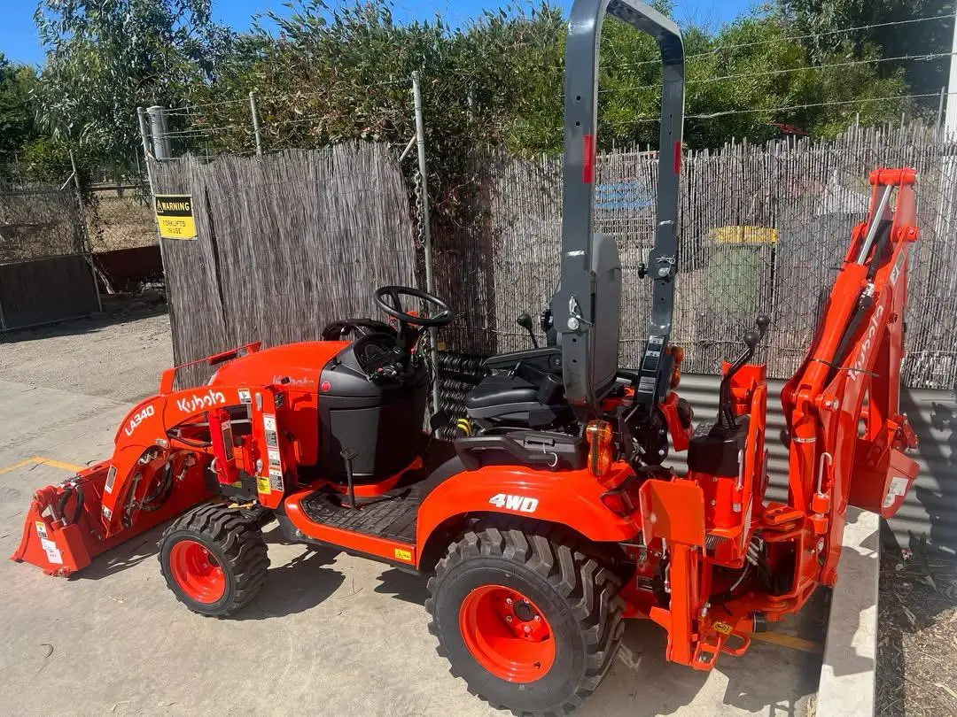 FREE SHIPPING USED KUBOTA BX23S TRACTOR 21.6HP FRONT END LOADER 4 IN 1 BUCKET ROOF CANOPY  EPA CE APPROVED AUXILIARY HYDRAULIC