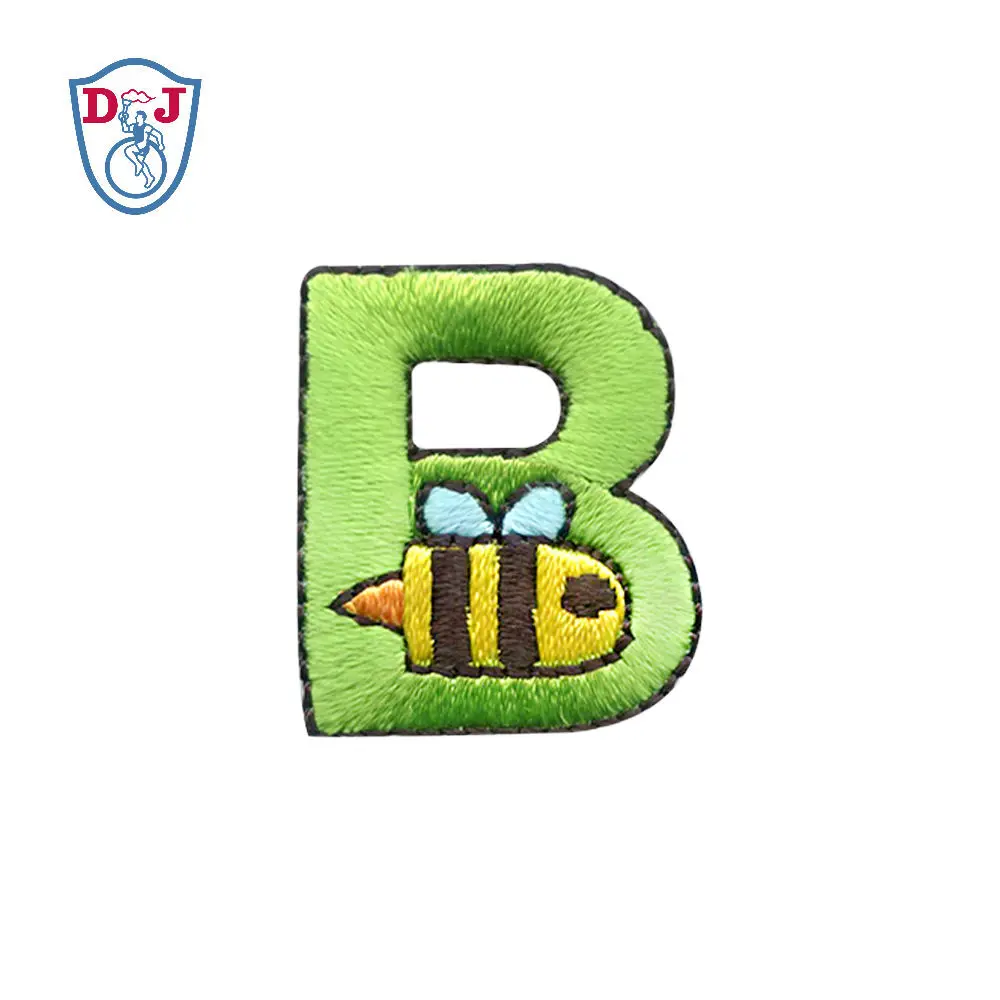 Нашивка с алфавитом 26 букв аппликация наклейки вышивкой утюгом значки именем на заказ вышивка одежды персонализированный логотип