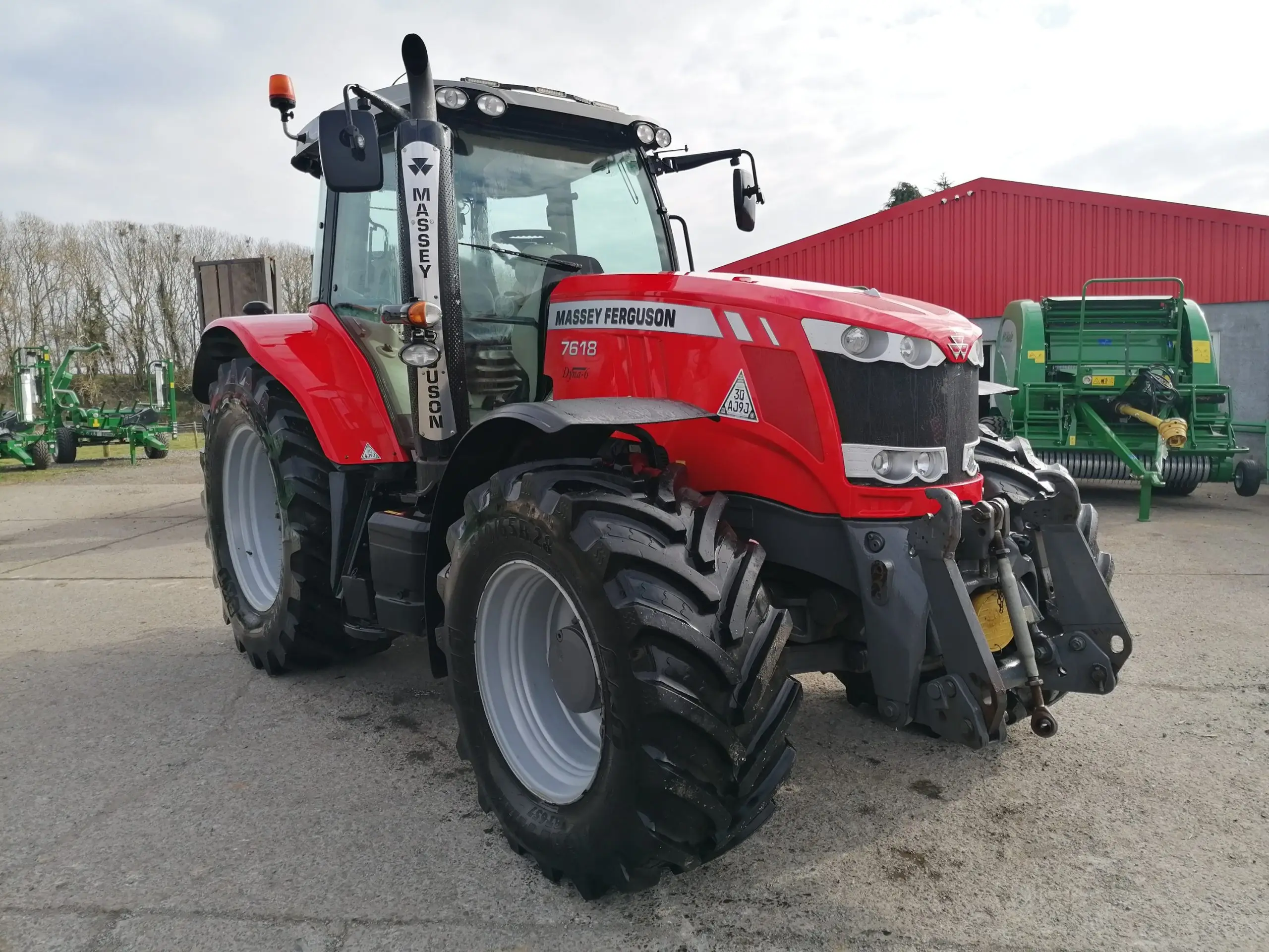 Massey Ferguson Tractor / Agricultural Farm Tractor - Buy Massey ...