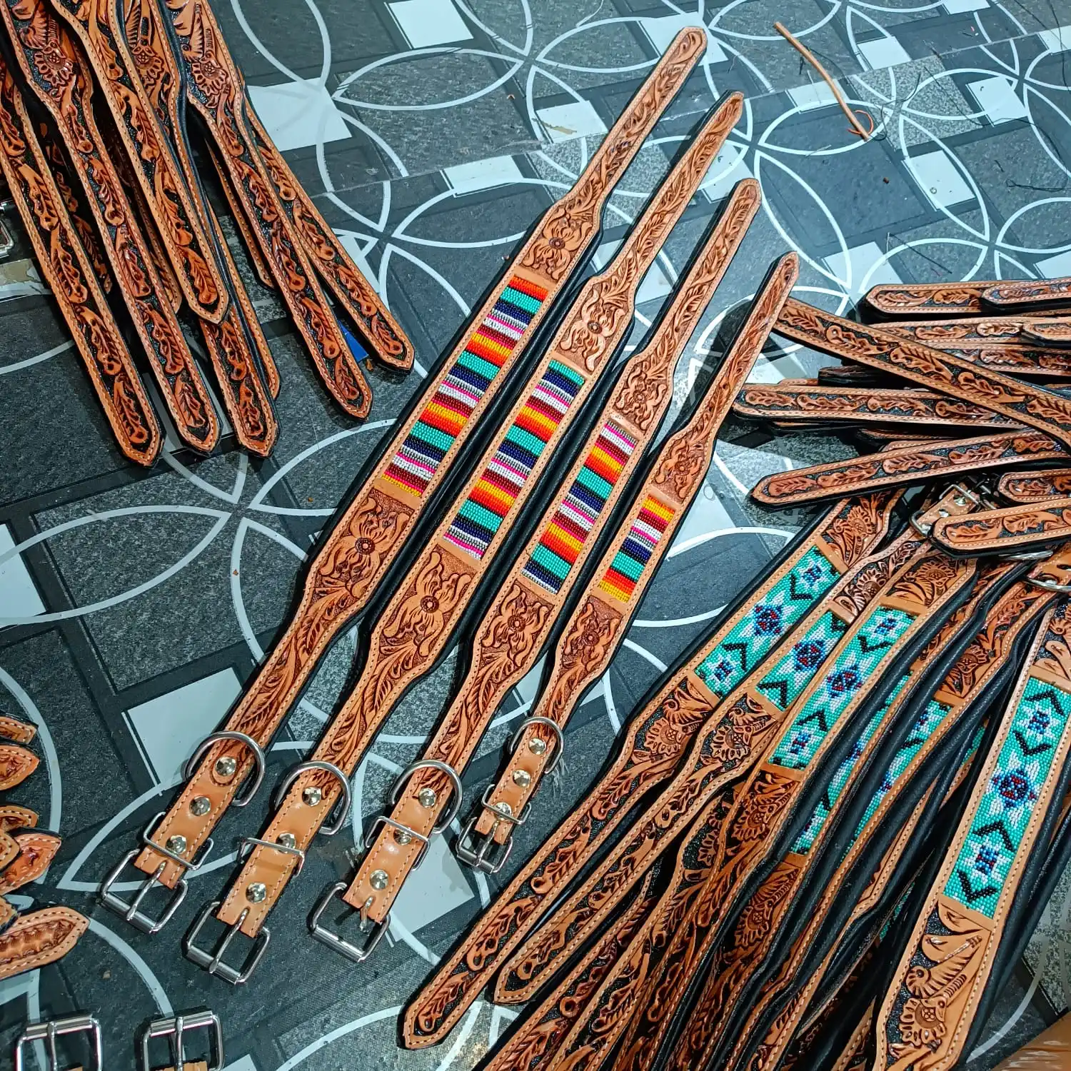 Top Trending Western Style Cowhide Leather Soft Padded Beaded Dog